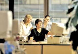 Заказчик должен принимать активное участие в разработке сайта своей фирмы.