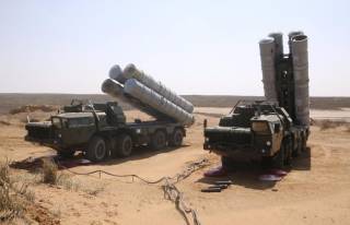 Ракетный комплекс С-300.