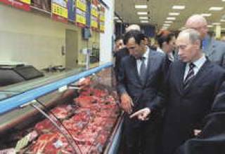 Российские власти тщательно надзирают за содержимым прилавков.