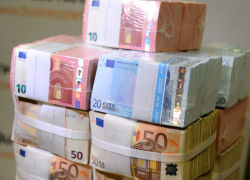 Налоговые поступления за два месяца отстали от плана