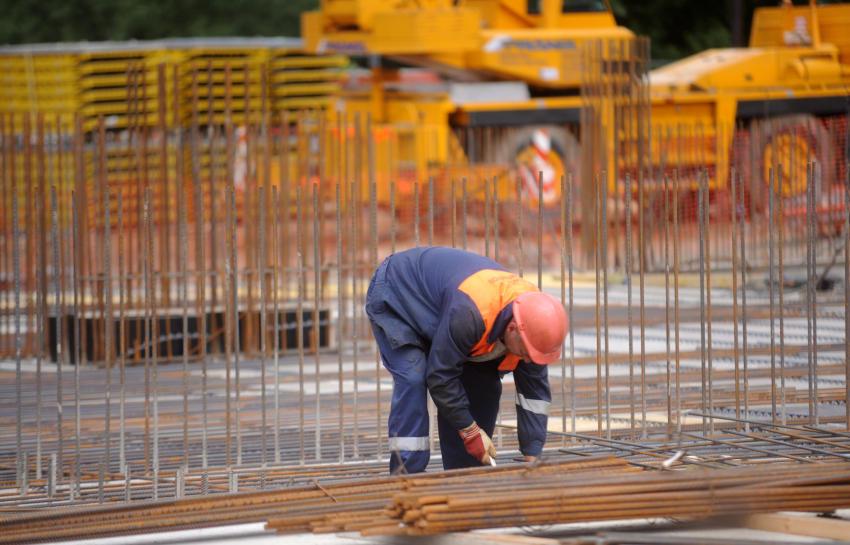 Латвийская экономика в прошлом году выросла на 2,1 процента