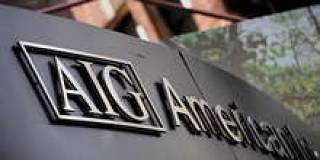 У AIG огромные убытки