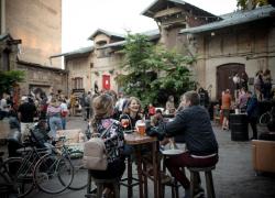 Один из самых популярных баров в центре Риги «Laska» закрывается