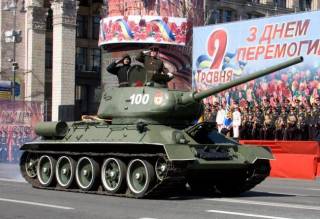 Киев отказался от Отечественной войны и отменил День Победы