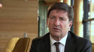 Председатель совета &quot;Swedbank&quot; Ларс Идермарк уходит в отставку