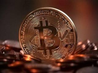 Курс биткойна превысил 15 тысяч долларов