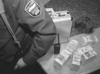 Финансовая разведка в России выдает первые результаты