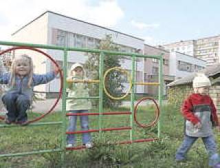 Проблему нехватки детских садов депутаты столичной мэрии решат кошельками бизнесменов.