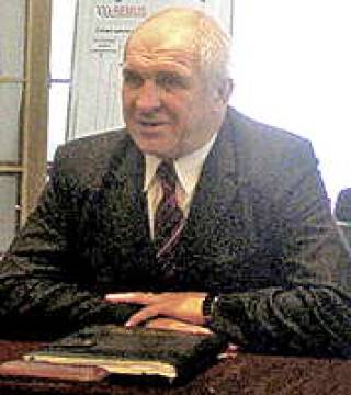 Гунар Сенявскис