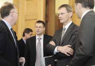 Переговоры Марка Гриффита (МВФ) с членами правительства продлились  вчера втрое дольше, чем планировалось изначально.