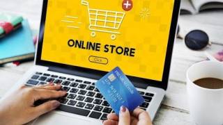 Торговля из магазинов перешла в интернет