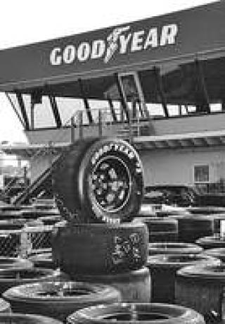 Goodyear сдает позиции.