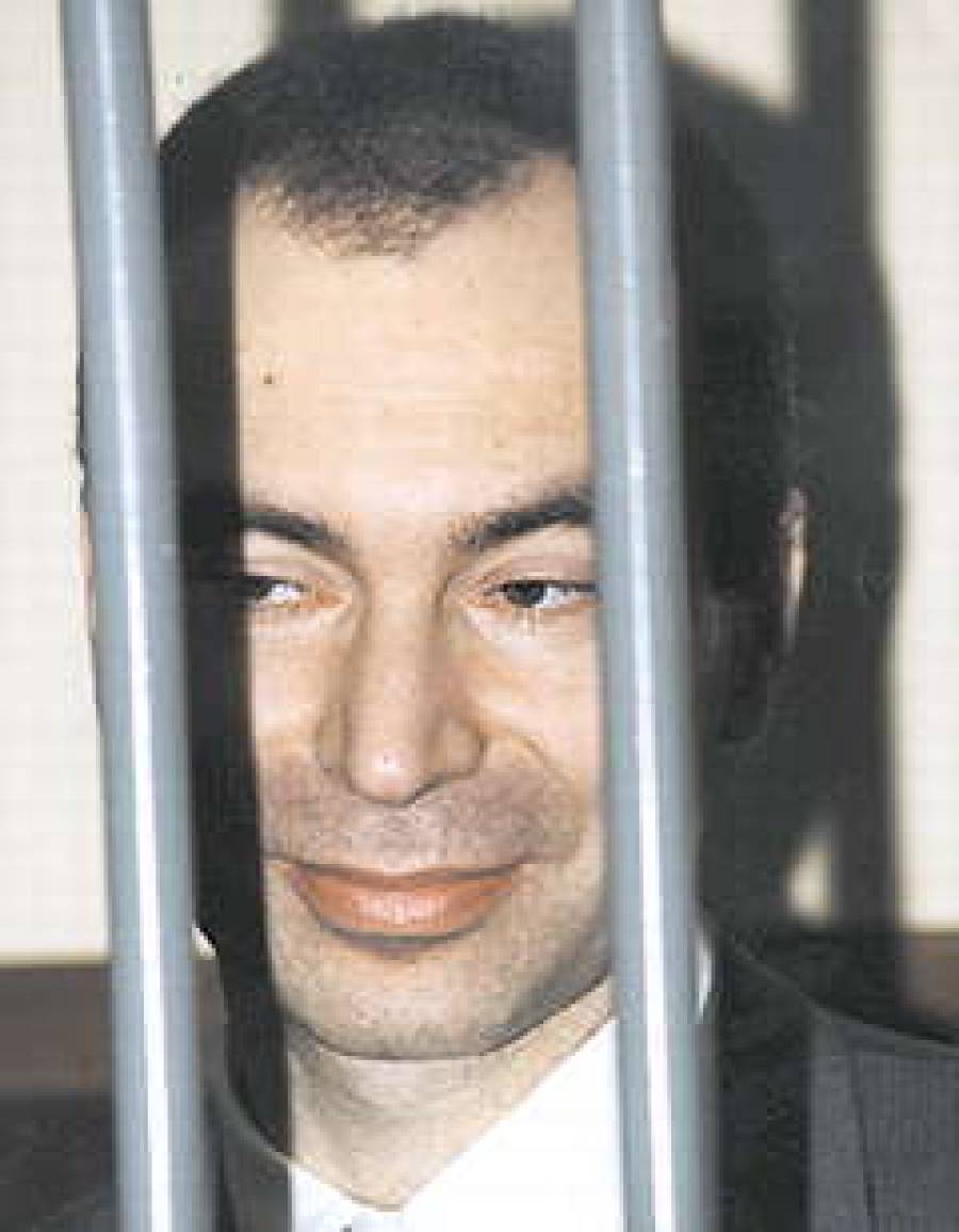 Лавент засудит государство?