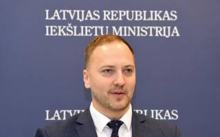 Полиция провела проверку на предприятии матери министра внутренних дел