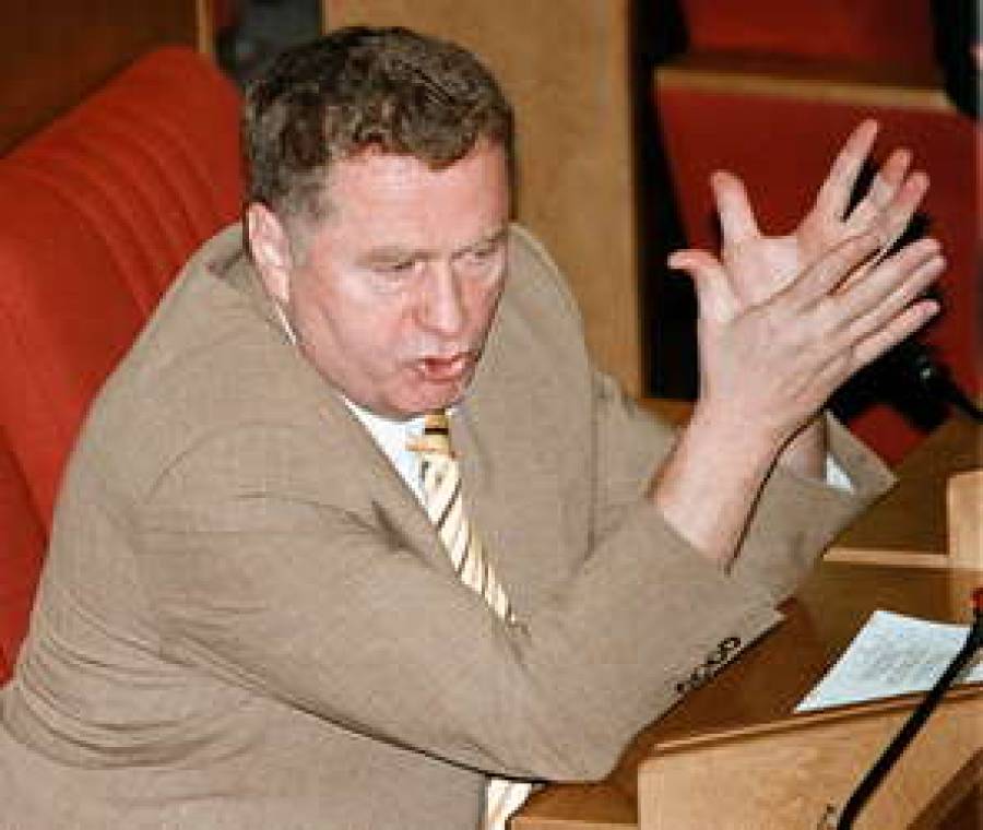 Жириновский следует примеру Лебедя