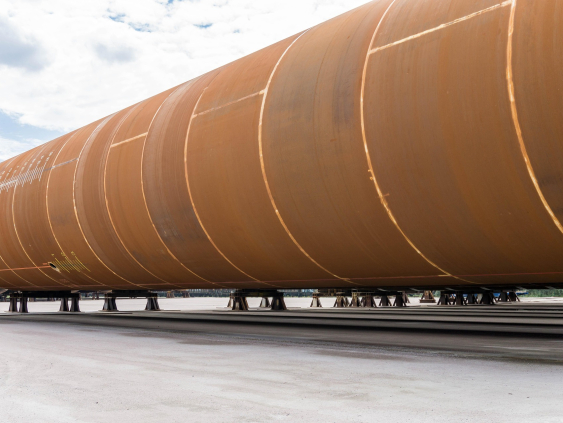 Нефть дешевеет после соглашения США и Ирана о перемирии