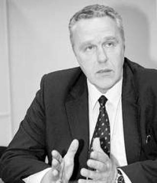 Зиедонис Зиединьш ушел по собственному желанию