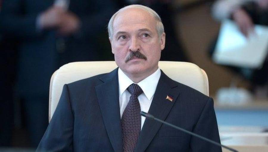 Лукашенко - Путину:  &quot;Дай 1-2 миллиарда, что ты упёрся!?&quot;