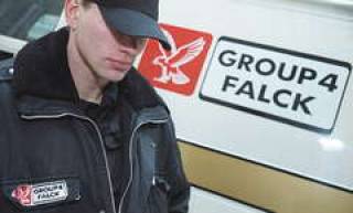 Falck будет считать деньги банкиров
