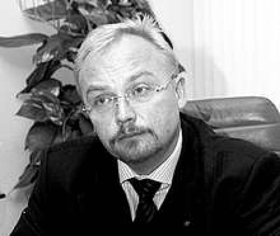 Так что, правительство в отставку?