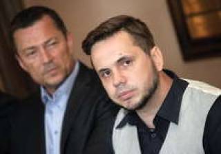 Автор &quot;Дауки&quot; Андрис Дзенитис (справа) и директор Латвийской Национальной оперы Андрей Жагарс.