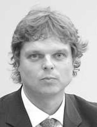 Янис Бергс: “Такого рода исследования вообще не нужны. Свободный рынок сам расставит приоритеты. Возвращаться к советскому времени и строить планы на пятилетку неразумно”.