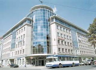 Семья Сафиных скупает недвижимость в Латвии