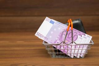 Рынок ставит цены на место: инфляция в Латвии снизится в два с лишним раза