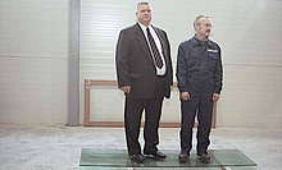 Начато производство закаленного стекла