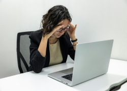 Более 7000 безработных ищут работу четыре года и дольше