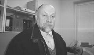 Лес возим, а в кармане - ветер