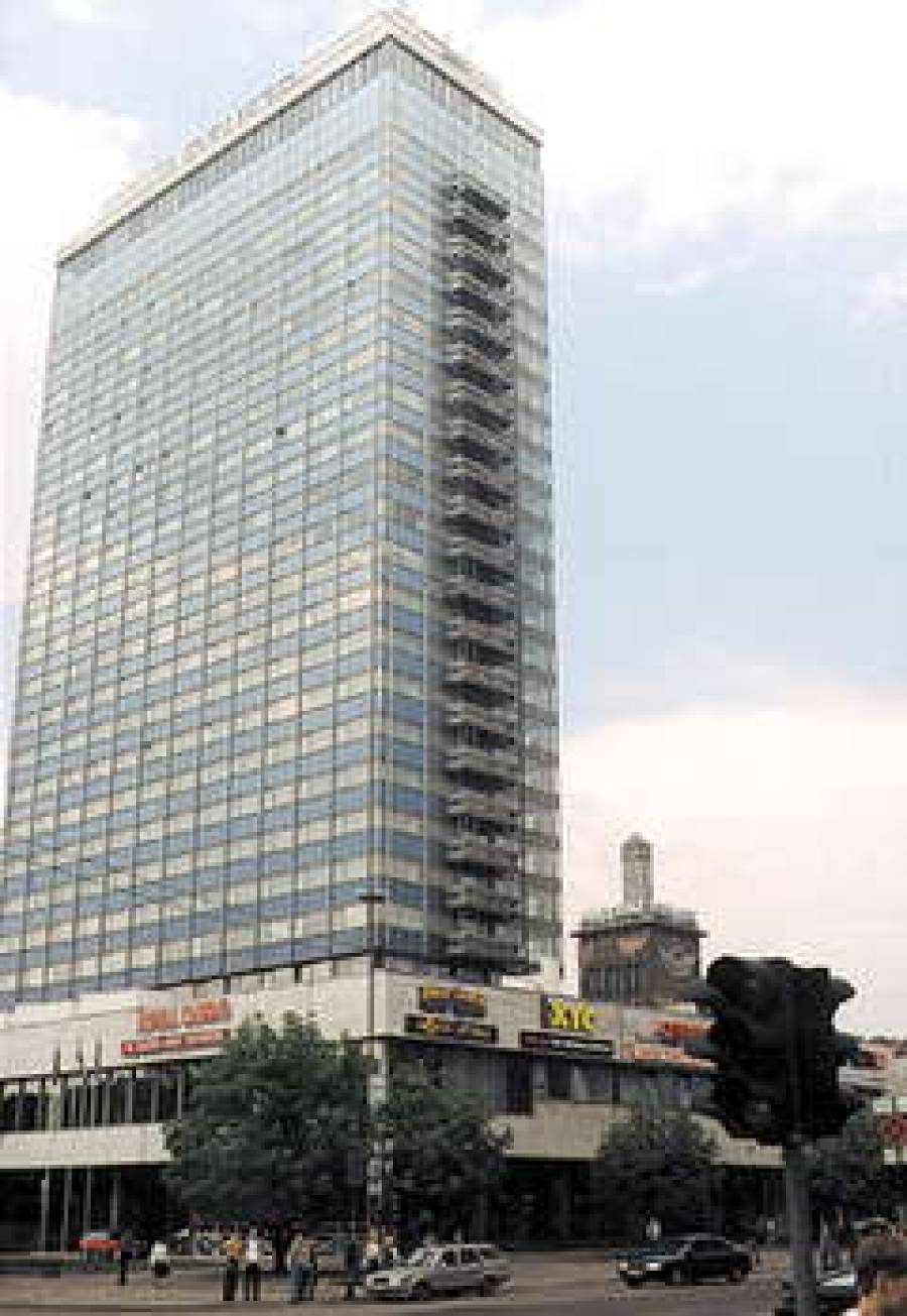 Лишние этажи.Из-за отеля Latvija Рига может поссориться с ЮНЕСКО.