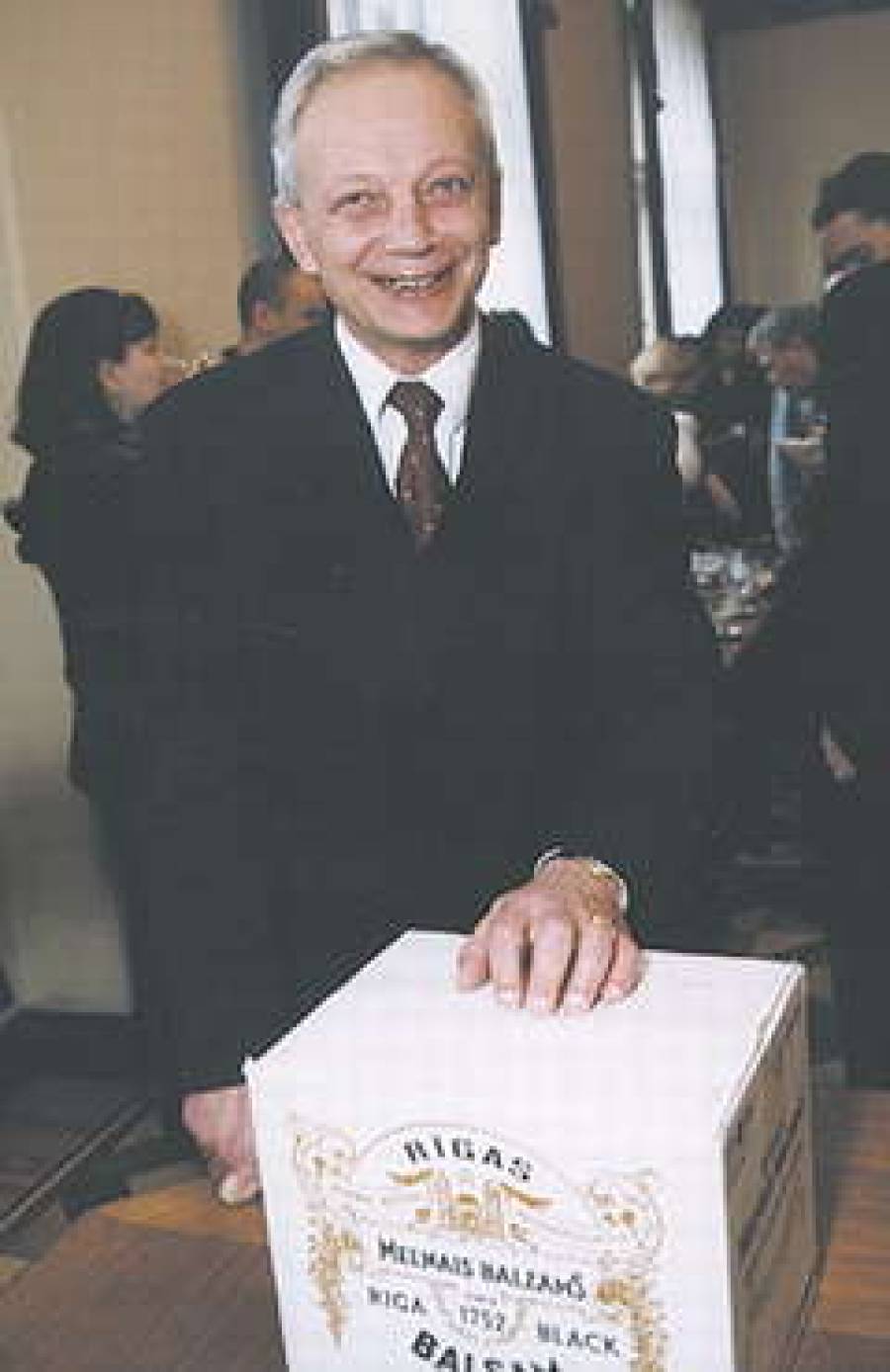  Александр ИВАНОВ.