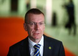 Президент Латвии прокомментировал бюрократию в сфере строительства