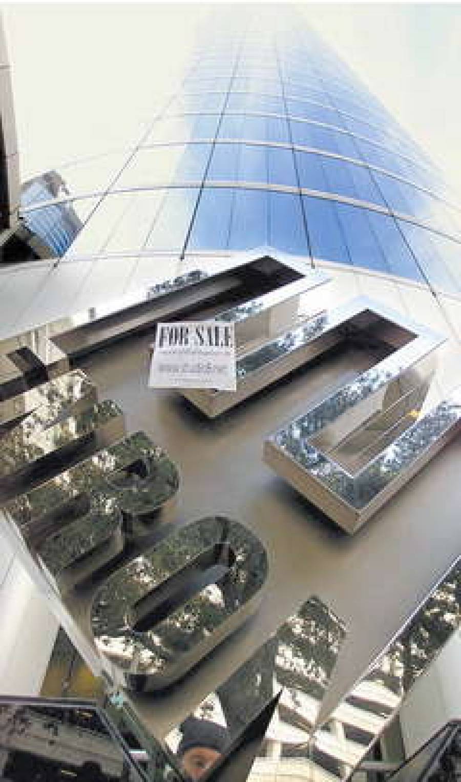 Дочерняя компания Enron в Латвии пока не ликвидирована. Самая скандальная корпорация США едва не приватизировала Latvijas gaze.