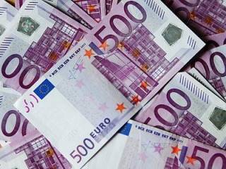 Вклад банковской отрасли в ВВП Латвии - 4,51%