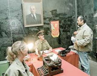 “Хозяин” лиепайской гауптвахты и квитанцию выпишет, и в камеру определит.