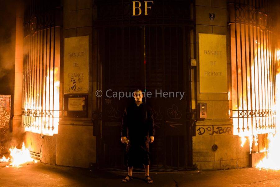 Поджёгшего французский Центробанк Павленского освободили