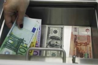 Шокирующий прогноз Saxo Bank: нефть по 100 долларов и резки рост рубля