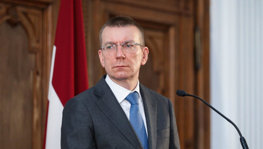 Страна застряла в переходе: способен ли Эдгарс Ринкевичс повысить рождаемость?