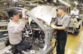 Toyota оснастит все  модели системой экстренного торможения.