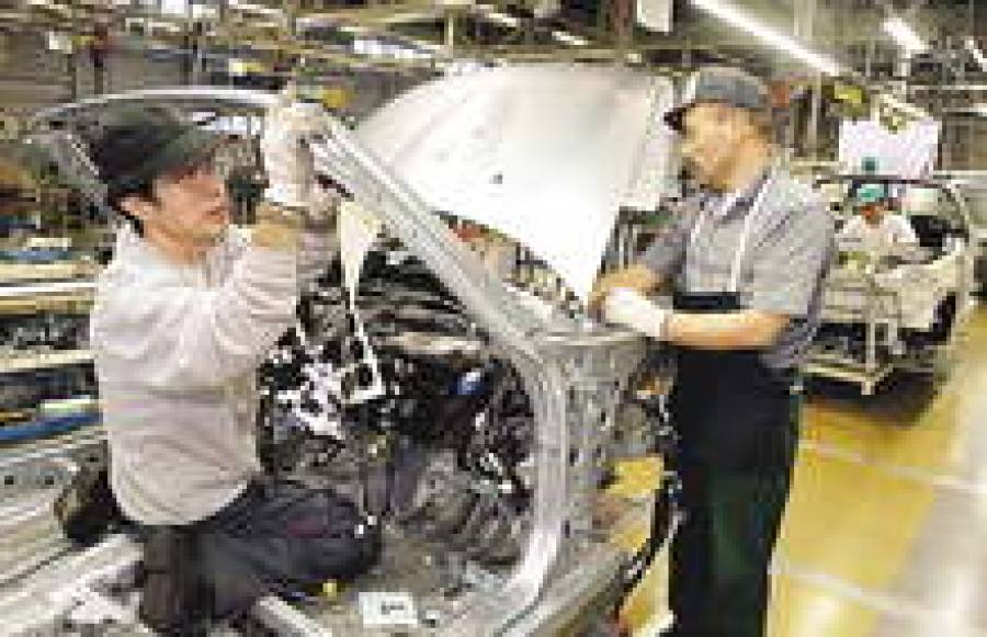 Toyota оснастит все  модели системой экстренного торможения.