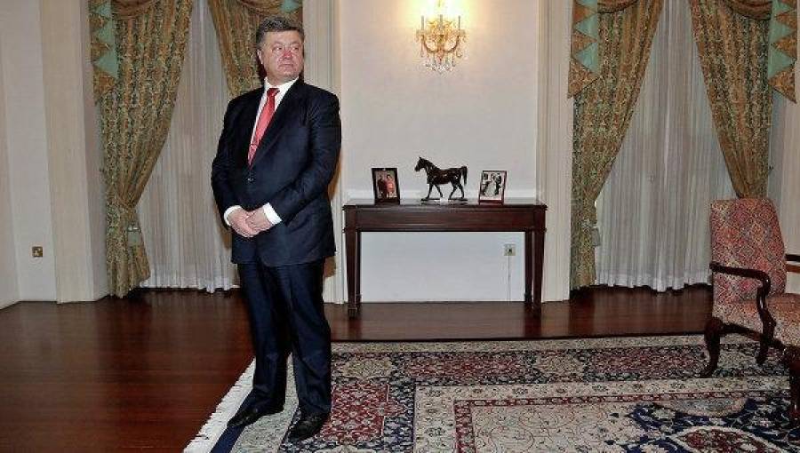 Доклад британских экономистов о коррупции Порошенко