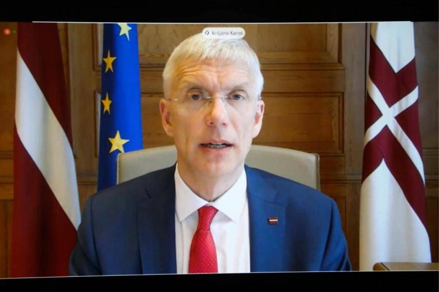 Премьер надеется, что смягчить ограничения можно будет после Пасхи