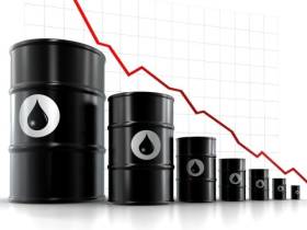 Нефть ускорила падение
