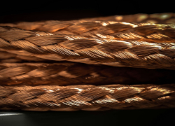 Цена на медь достигла рекордного уровня