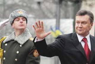 Обещание Виктора Януковича сделать русский язык на Украине вторым государственным оказалось невыполненным.