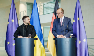 Фридрих Мерц на совместной пресс-конференции с президентом Украины Владимиром Зеленским в Берлине.