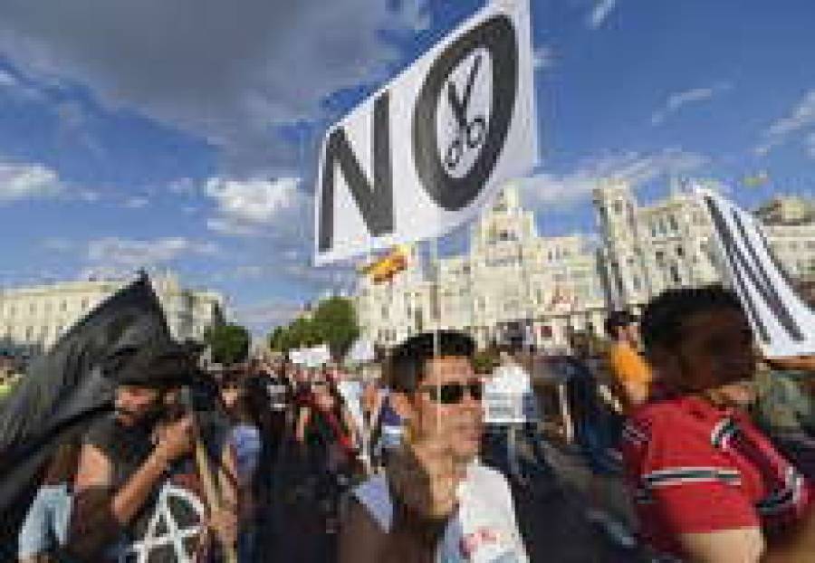 Испания получит первые 30 миллиардов