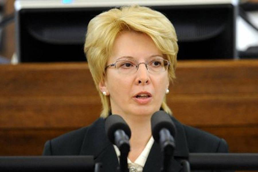 Инара Мурниеце